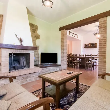 فيلة In With Pool *